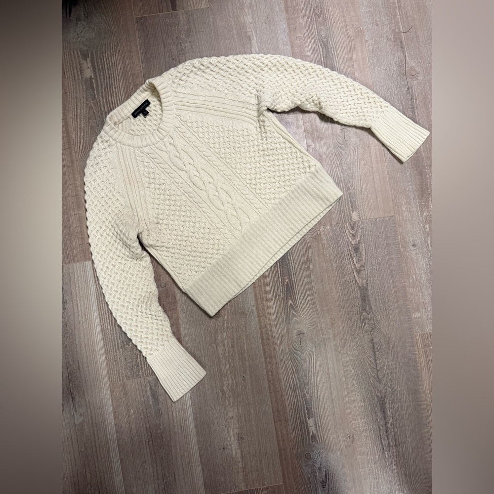 Banana Republic Ivory Cream Cable Knit Sweater cotton wool blend